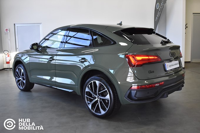 AUDI Q5 SPB 40 TDI quattro S tronic Identity Black